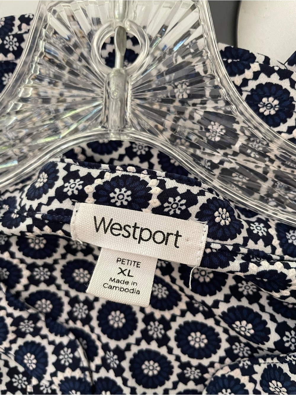 Westport Navy and White Geometric V-Neck Tunic - Picture 3 of 3